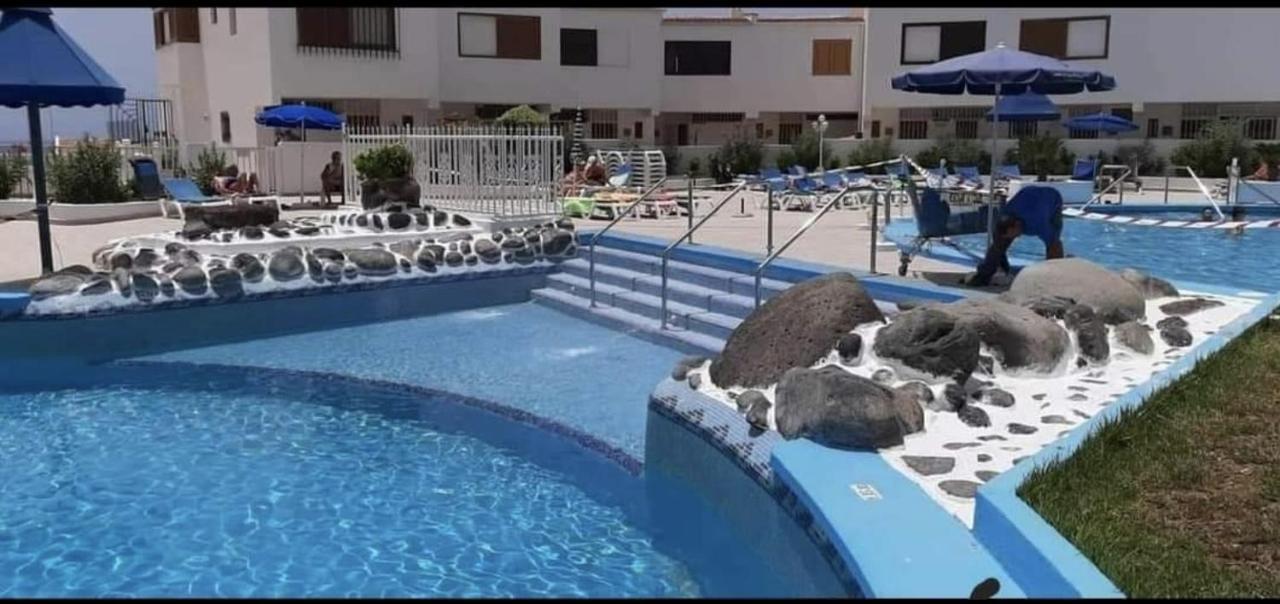 Club Atlantis Costa Adeje Studio Exteriör bild